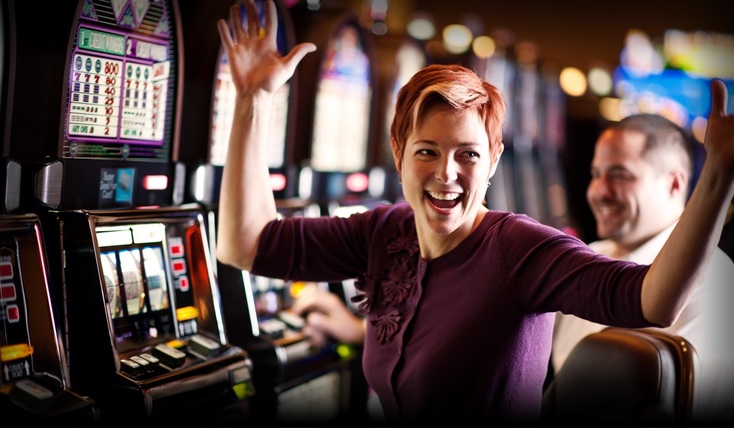 Online Slot Games and Social Media: A Growing Trend